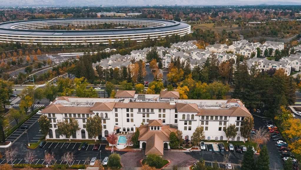 Hilton Garden Inn Cupertino Exterior foto